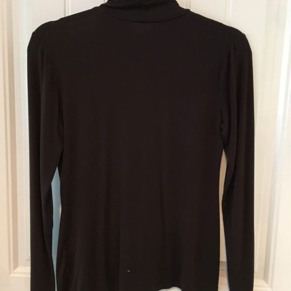 Turtle Neck ~ M ~ Brown - Picture 2 of 2